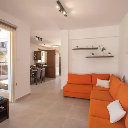 Protaras Menelaos Mv7 Holiday home Paralimni